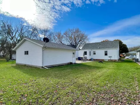 217 N Spring Ave, Springfield, MN 56087 photo 61