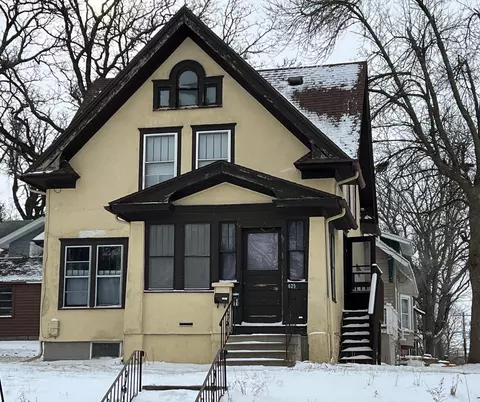 625 W Clark St, Albert Lea, MN 56007