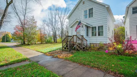 604 12th St N, Virginia, MN 55792