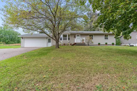 5810 Oldfield Ave N, Oak Park Heights, MN 55082
