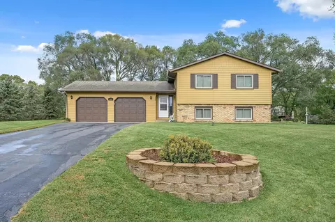 6055 157th Ln NW, Ramsey, MN 55303