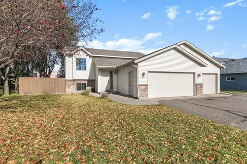 239 Sundance Rd, Sartell, MN 56377