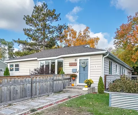 8900 Cedar Lake Rd S, Saint Louis Park, MN 55426