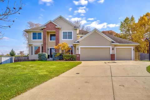 1309 Goldenray Cir, Faribault, MN 55021