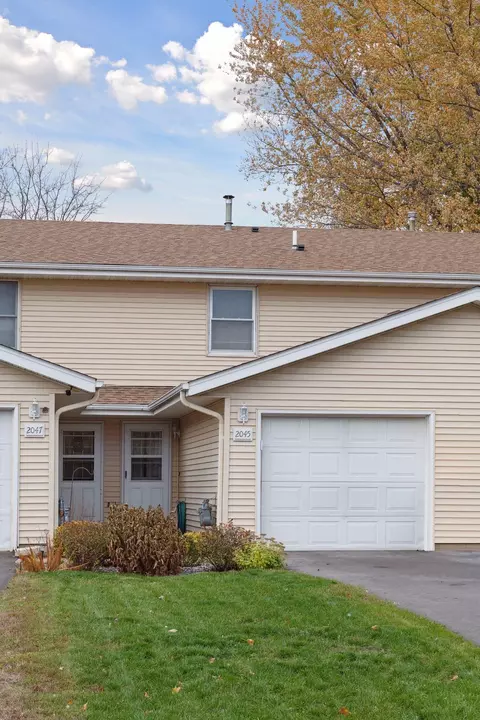 2045 12th Ave W, Shakopee, MN 55379