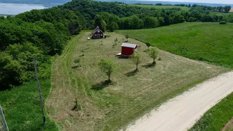 Nnn Hillside Road, Brownsville, MN 55919