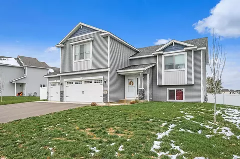 730 Lauren Ave, Clearwater, MN 55320