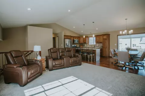 2011 12th Ave NE, Austin, MN 55912 photo 8
