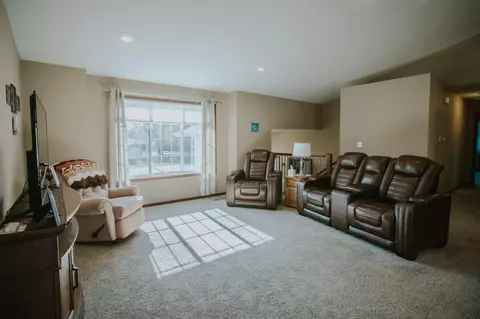 2011 12th Ave NE, Austin, MN 55912 photo 7