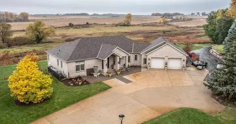 19105 Flagstaff Ave, Farmington, MN 55024