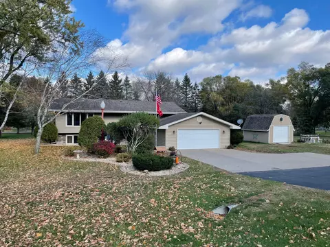 8060 County Road 39 NE, Monticello, MN 55362