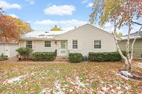 6433 Clinton Ave S, Richfield, MN 55423