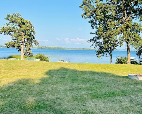 46254 Poss Beach Rd, Dunn Twp, MN 56572