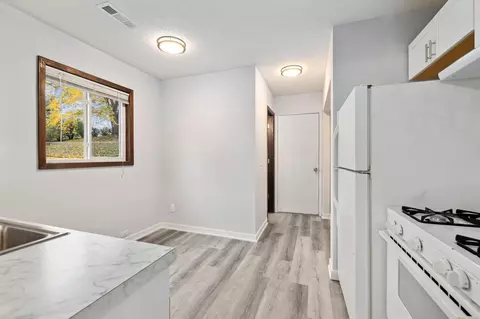 1375 Easter Ln, Eagan, MN 55123 photo 6