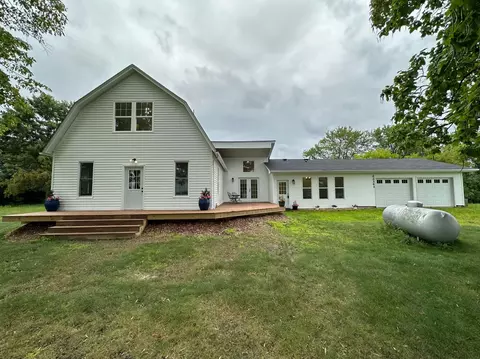 22343 Sandy Dr NE, Bethel, MN 55005