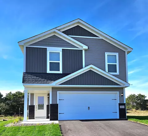 39661 Fallbrook Ave, North Branch, MN 55056