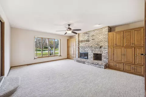 Living - 2227 26th Ave S, Saint Cloud, MN 56301 photo 2 of 5