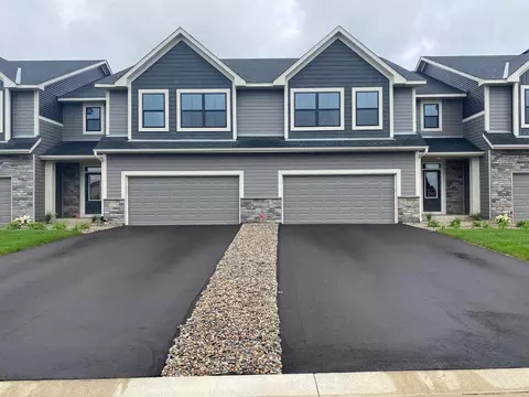 18129 Gavel Ln #27, Lakeville, MN 55044