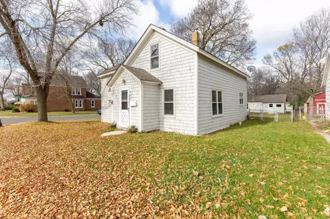 603 1st Ave E, Shakopee, MN 55379