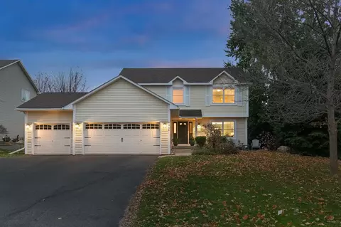9464 Geisler Rd, Eden Prairie, MN 55347