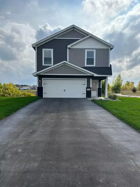 438 Wildflower Ct, Waverly, MN 55390