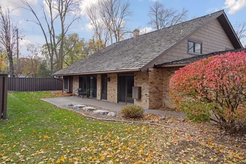 17825 Brigham Trl, Wayzata, MN 55391