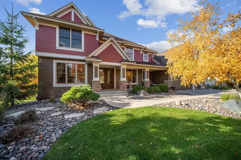 11327 Apennine Way, Inver Grove Heights, MN 55077
