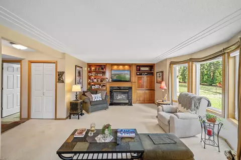 3698 Willbrook Ct, Eagan, MN 55123 photo 24