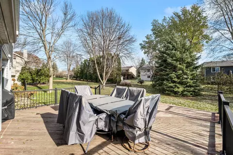 3698 Willbrook Ct, Eagan, MN 55123 photo 49