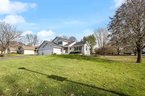 3698 Willbrook Ct, Eagan, MN 55123 photo 3