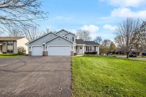 3698 Willbrook Ct, Eagan, MN 55123 photo 2