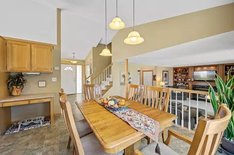 3698 Willbrook Ct, Eagan, MN 55123 photo 13