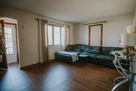 804 11th Ave SE, Austin, MN 55912 photo 4