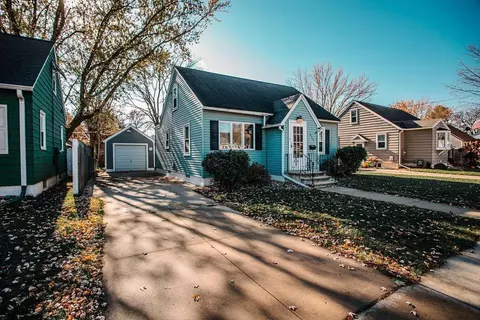 804 11th Ave SE, Austin, MN 55912