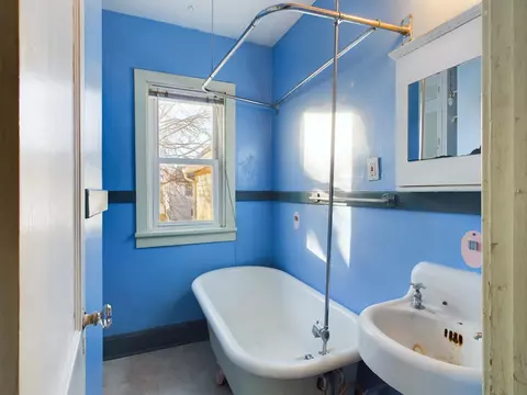 2901 E 25th St, Minneapolis, MN 55406 photo 5