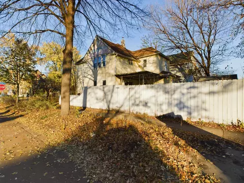 2901 E 25th St, Minneapolis, MN 55406 photo 8