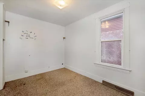 3707 E 2nd St, Superior, WI 54880 photo 11