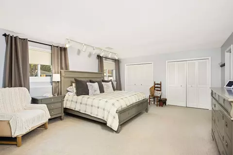9654 Upton Rd, Bloomington, MN 55431 photo 25