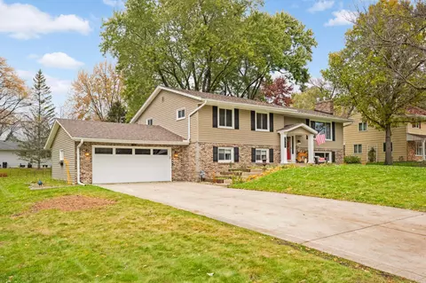 9654 Upton Rd, Bloomington, MN 55431 photo 35