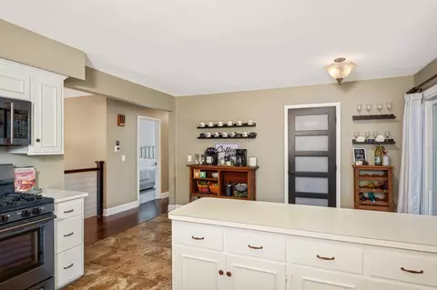 9654 Upton Rd, Bloomington, MN 55431 photo 12