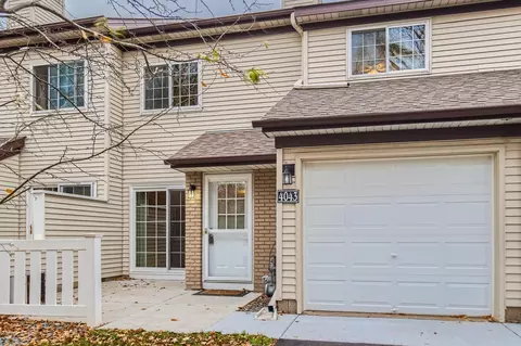 4043 Crystal Cir #94, Shoreview, MN 55126