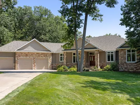 12556 Hunter Ln NW, Oronoco, MN 55960