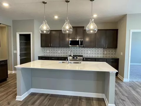 7416 Forest Ln, Lino Lakes, MN 55038