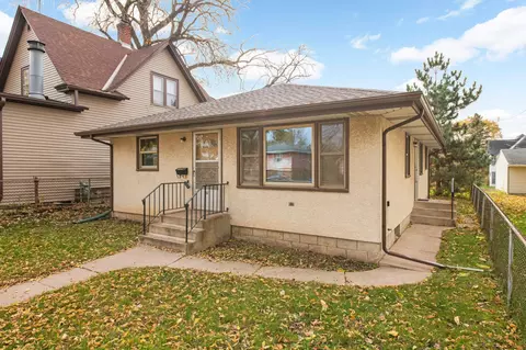 364 Magnolia Ave E, Saint Paul, MN 55130