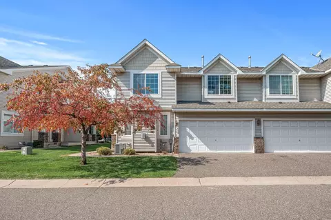1645 County Road D E, Maplewood, MN 55109