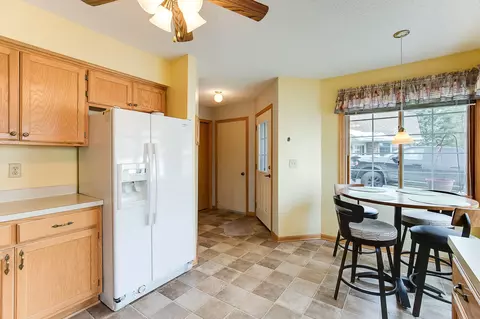 4191 Beaver Dam Rd, Eagan, MN 55122 photo 7