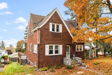 2426 Greysolon Rd, Duluth, MN 55812