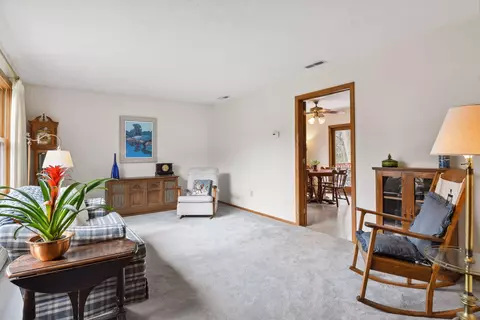 221 Monroe Ave, Excelsior, MN 55331 photo 3