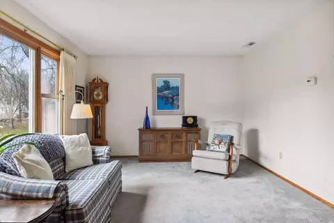 221 Monroe Ave, Excelsior, MN 55331 photo 5