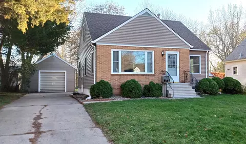 622 7th St E, Albert Lea, MN 56007